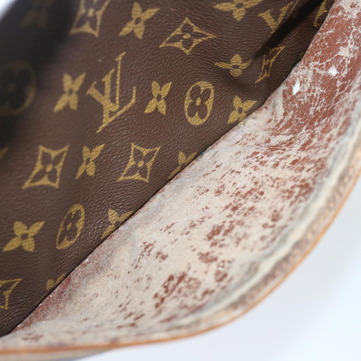 LOUIS VUITTON Monogram Compiegne 28 Clutch Bag M51845 LV 70899