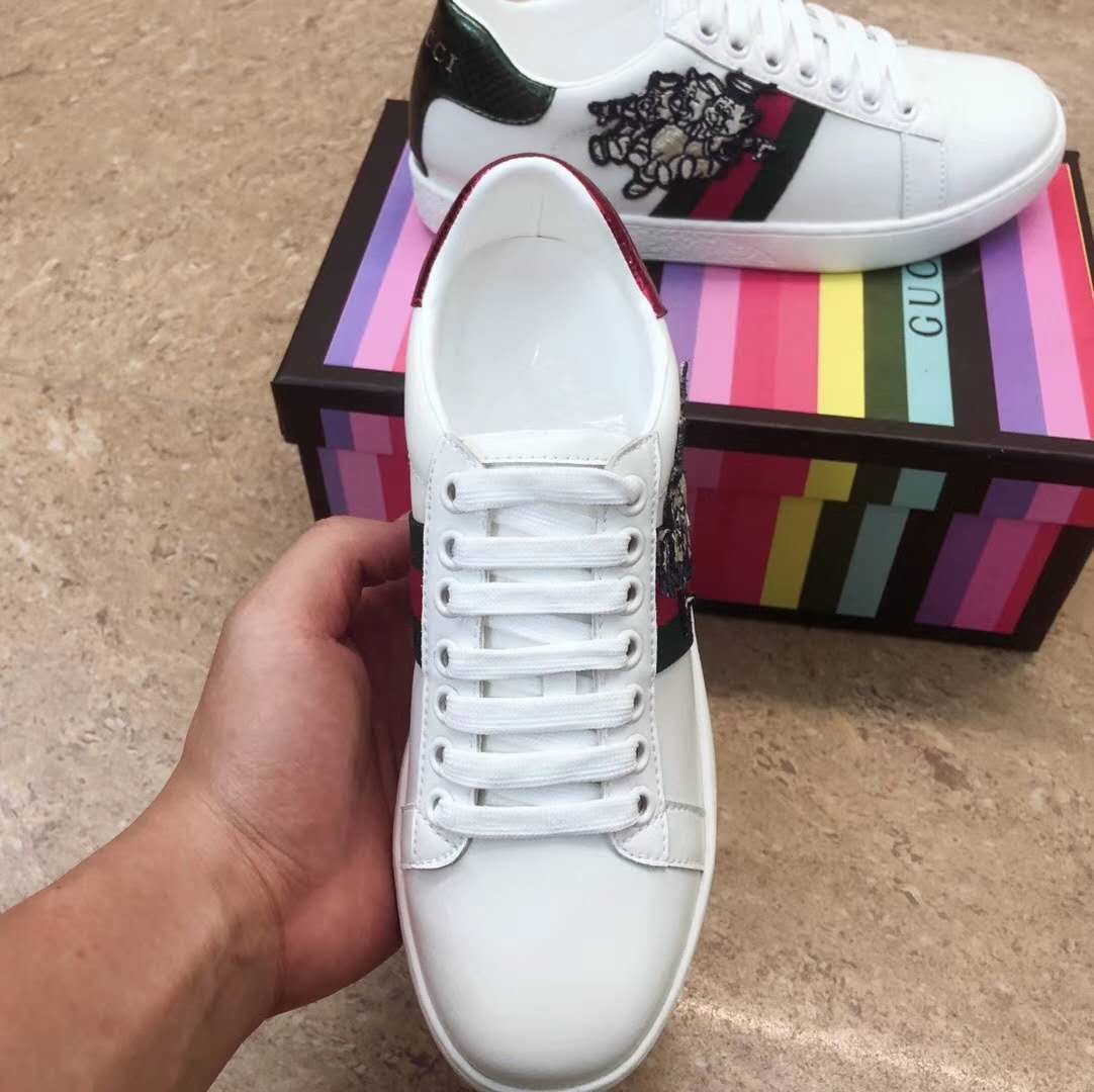 GLM-GCI Ace EmBroidered Sneaker 040