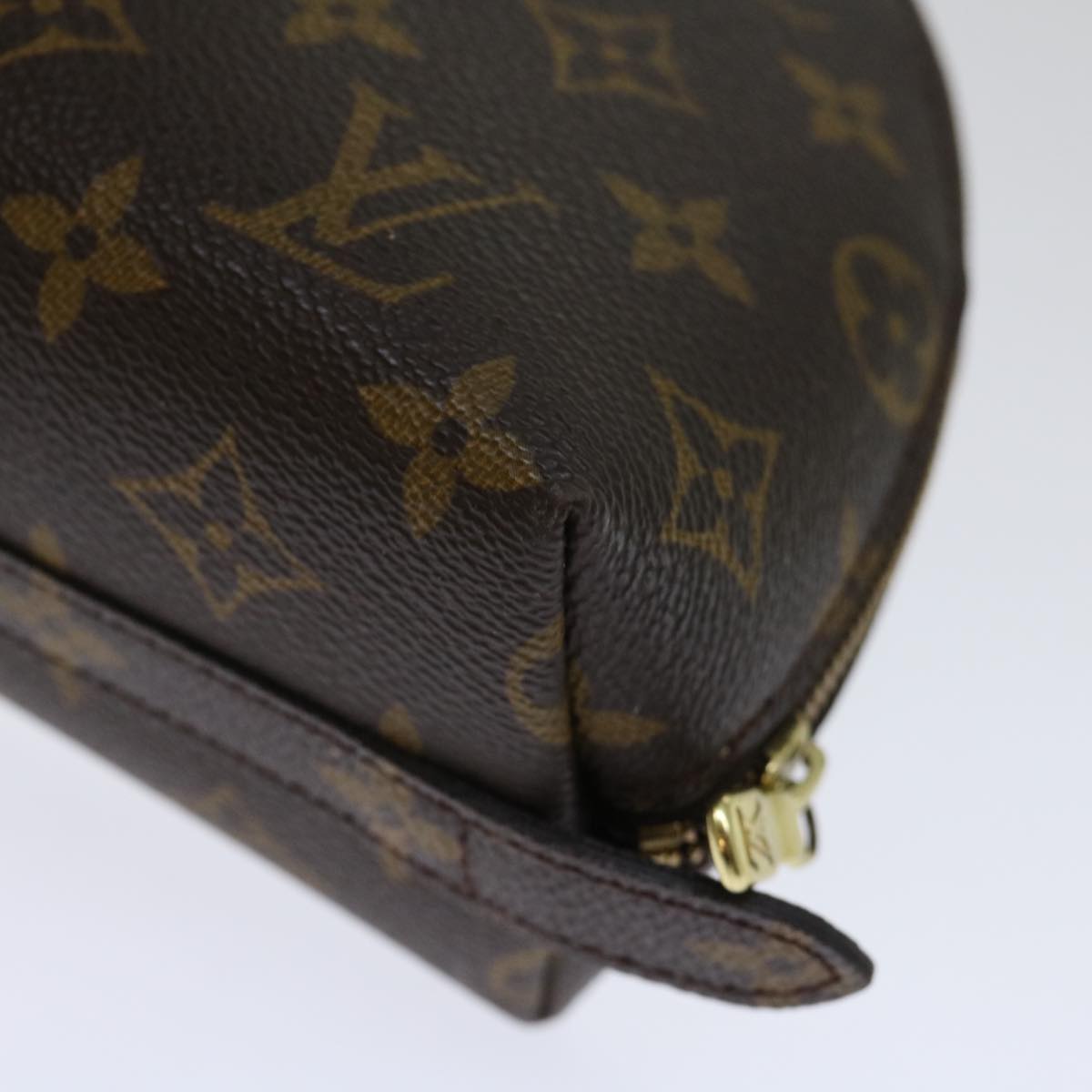 LOUIS VUITTON Monogram Trousse Demi Ronde Cosmetic Pouch M47520 LV 70902