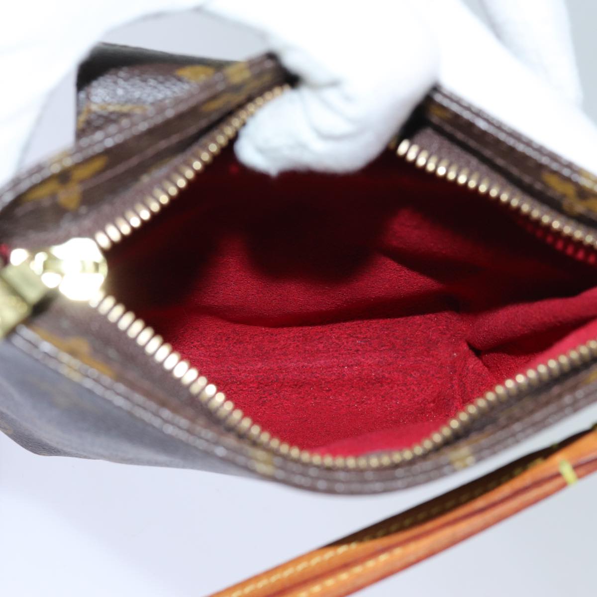 LOUIS VUITTON Monogram Partition Pouch M51901 LV 70905