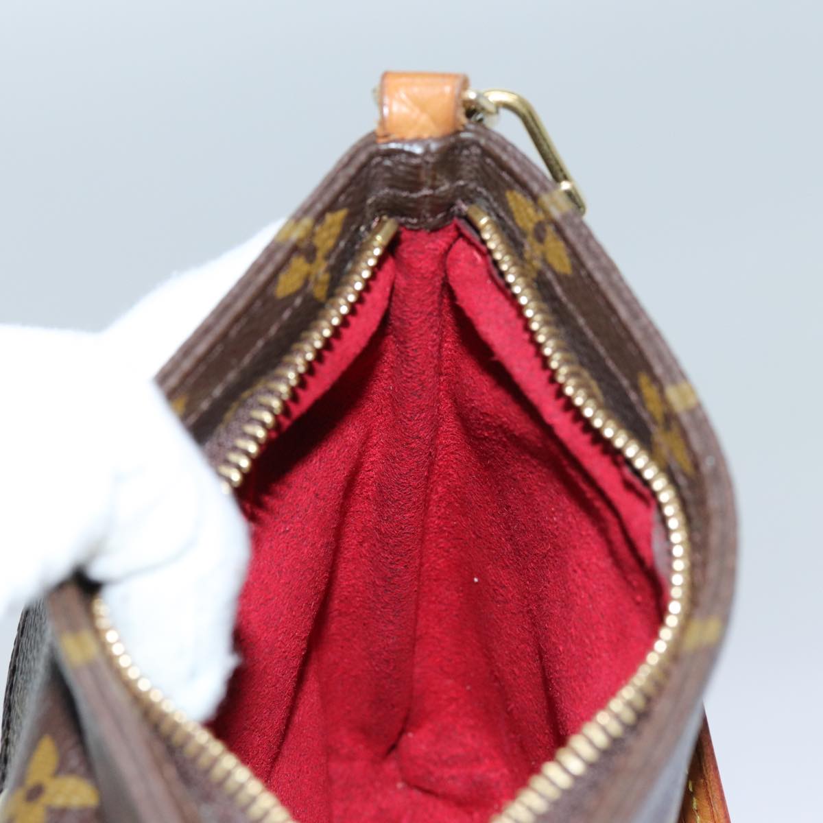 LOUIS VUITTON Monogram Partition Pouch M51901 LV 70905