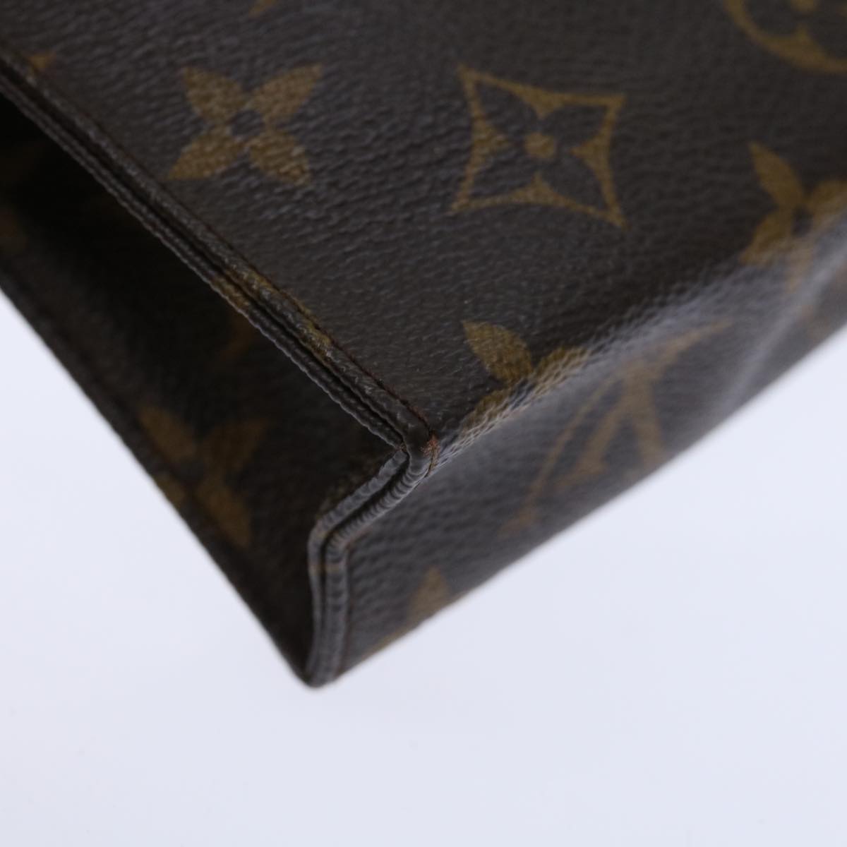 LOUIS VUITTON Monogram Poche Toilette 15 Pouch M47546 LV 70906