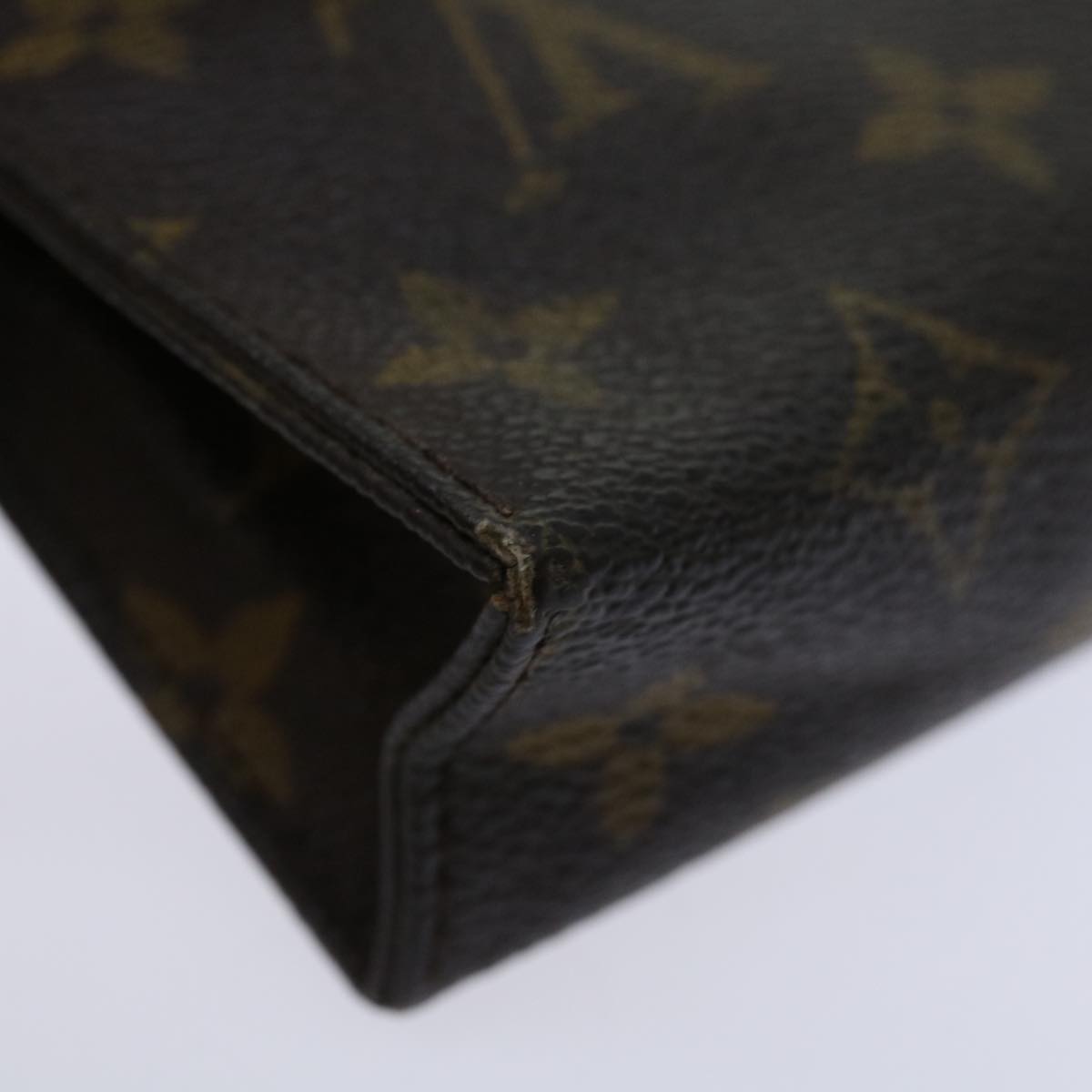 LOUIS VUITTON Monogram Poche Toilette 15 Pouch M47546 LV 70907