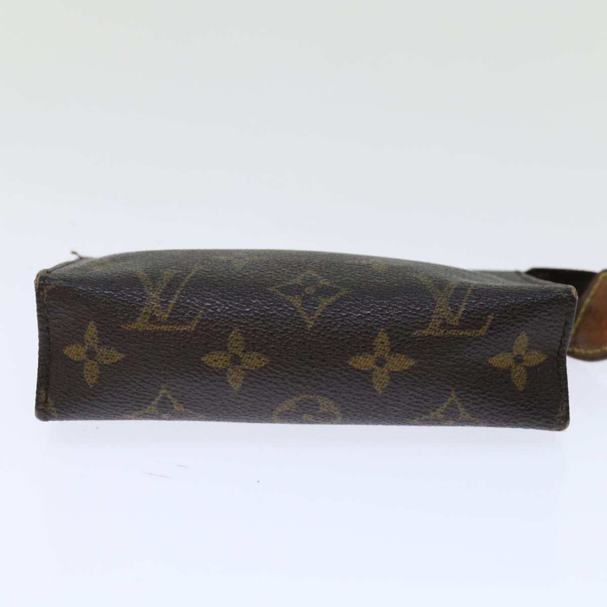 LOUIS VUITTON Monogram Poche Toilette 15 Pouch M47546 LV 70907