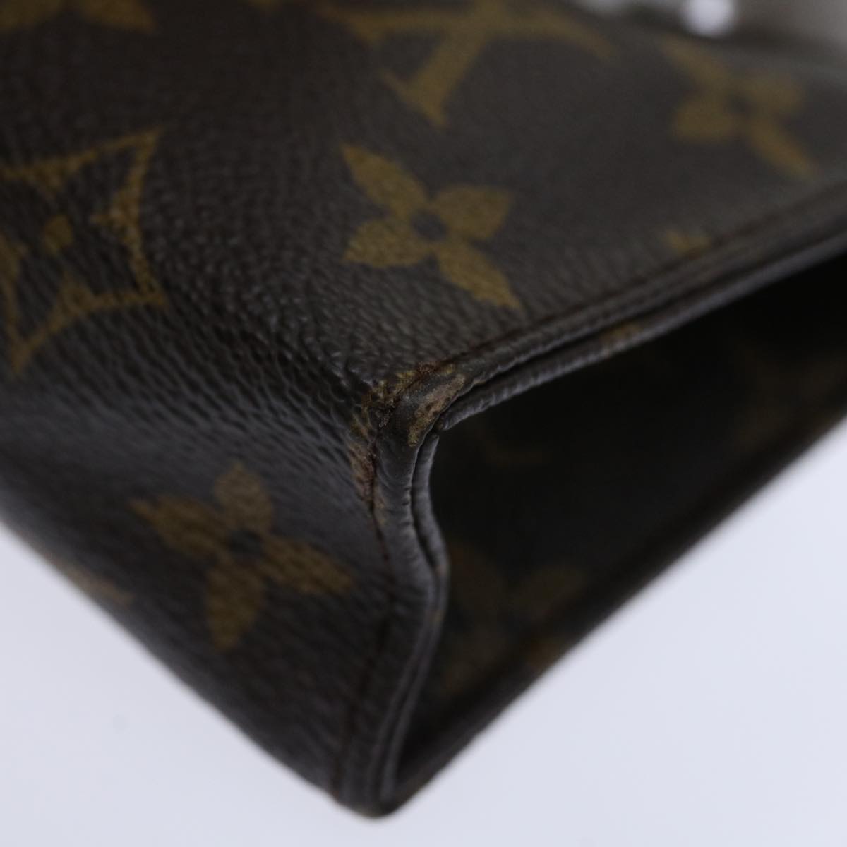 LOUIS VUITTON Monogram Poche Toilette 15 Pouch M47546 LV 70911
