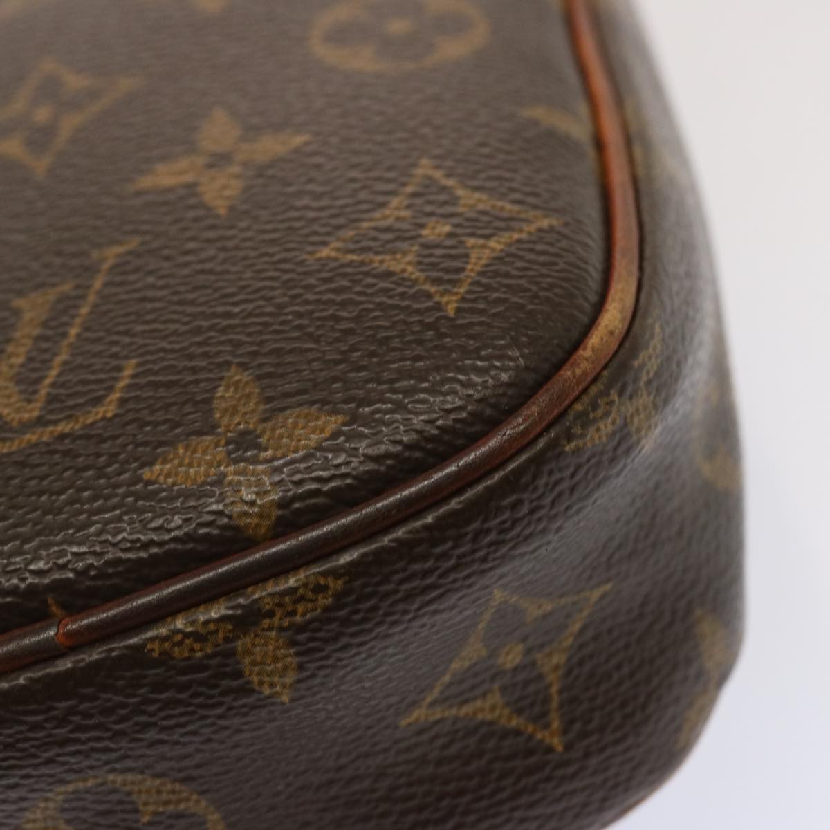 LOUIS VUITTON Monogram Pochette Gange Shoulder Bag M51870 LV 70923