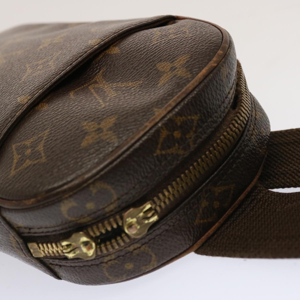 LOUIS VUITTON Monogram Pochette Gange Shoulder Bag M51870 LV 70923