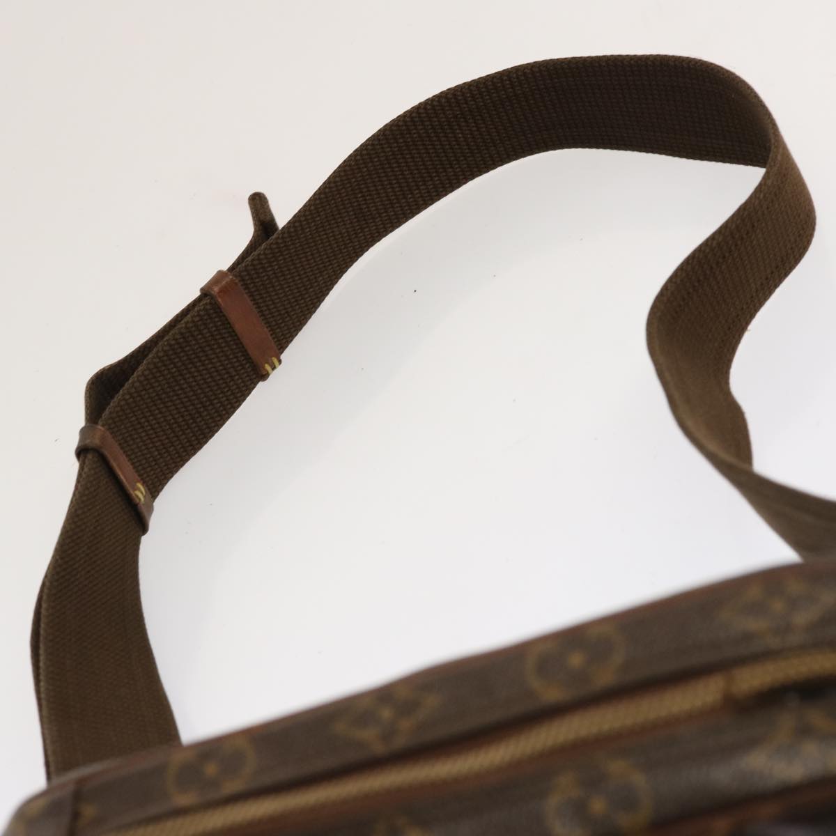 LOUIS VUITTON Monogram Pochette Gange Shoulder Bag M51870 LV 70923