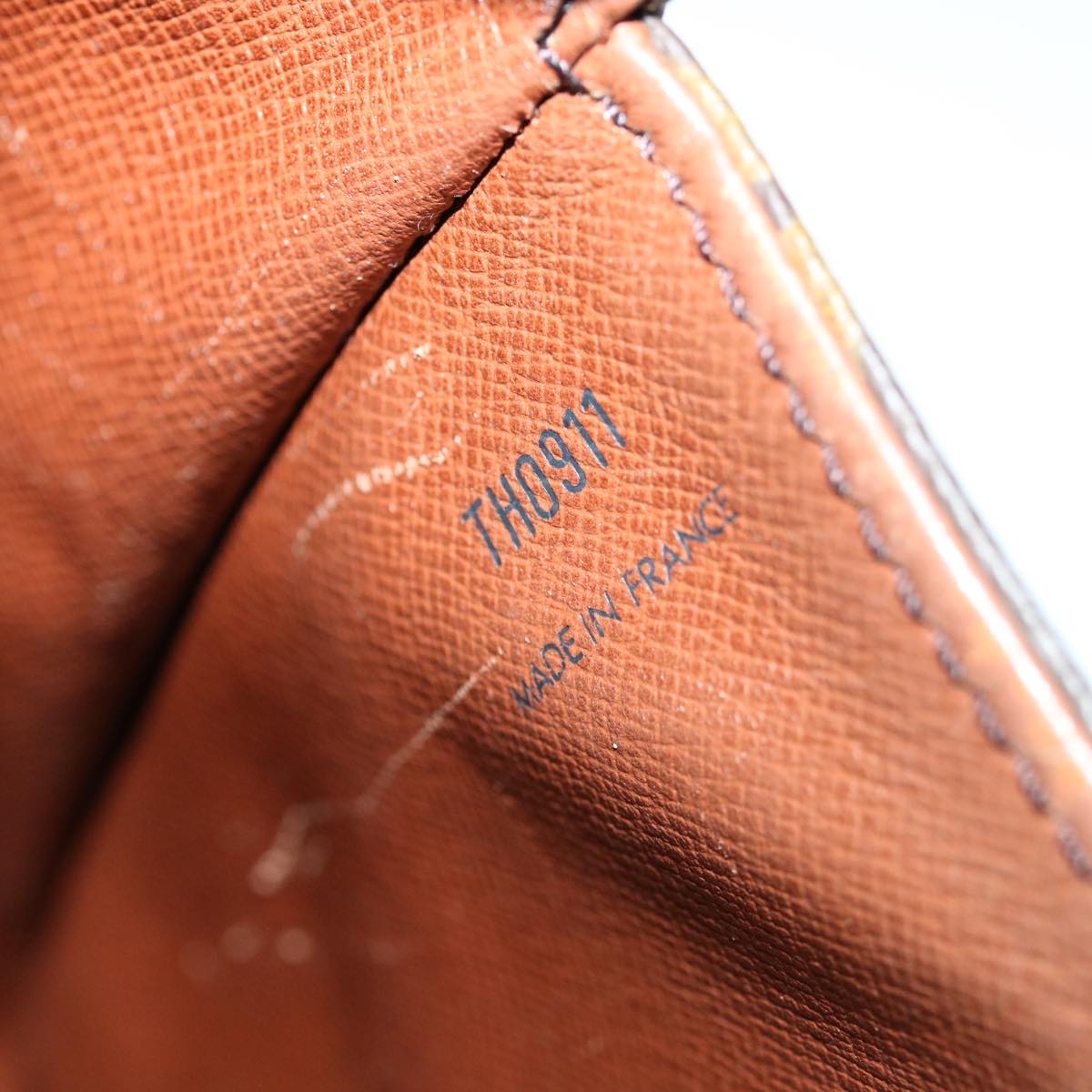 LOUIS VUITTON Monogram Saint Cloud GM Shoulder Bag M51242 LV 70925