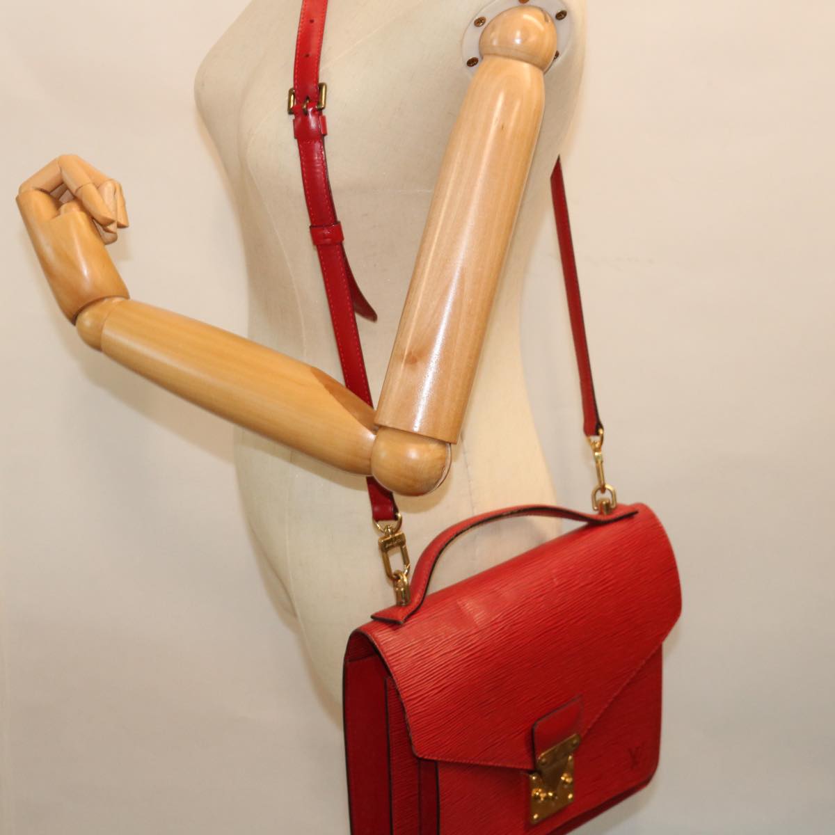 LOUIS VUITTON Epi Monceau 28 Hand Bag Red M40783 LV 70927