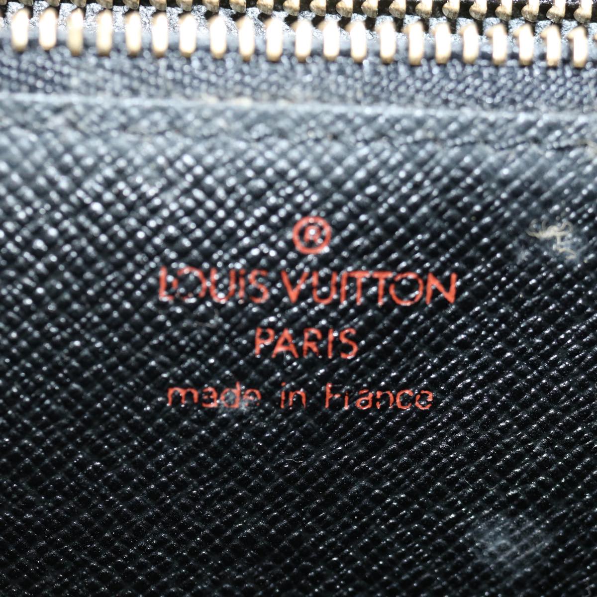 LOUIS VUITTON Epi Serie Dragonne Hand Bag Black M52612 LV 70928