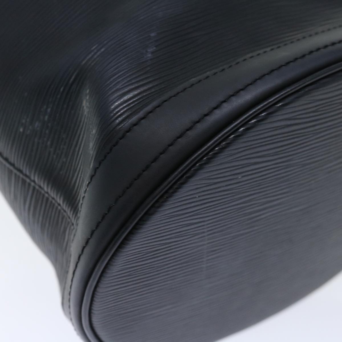 LOUIS VUITTON Epi Bucket PM Shoulder Bag Black M58992 LV 70952