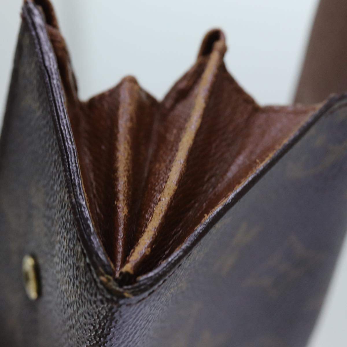 LOUIS VUITTON Monogram Ludlow Coin Purse M61927 LV 70953