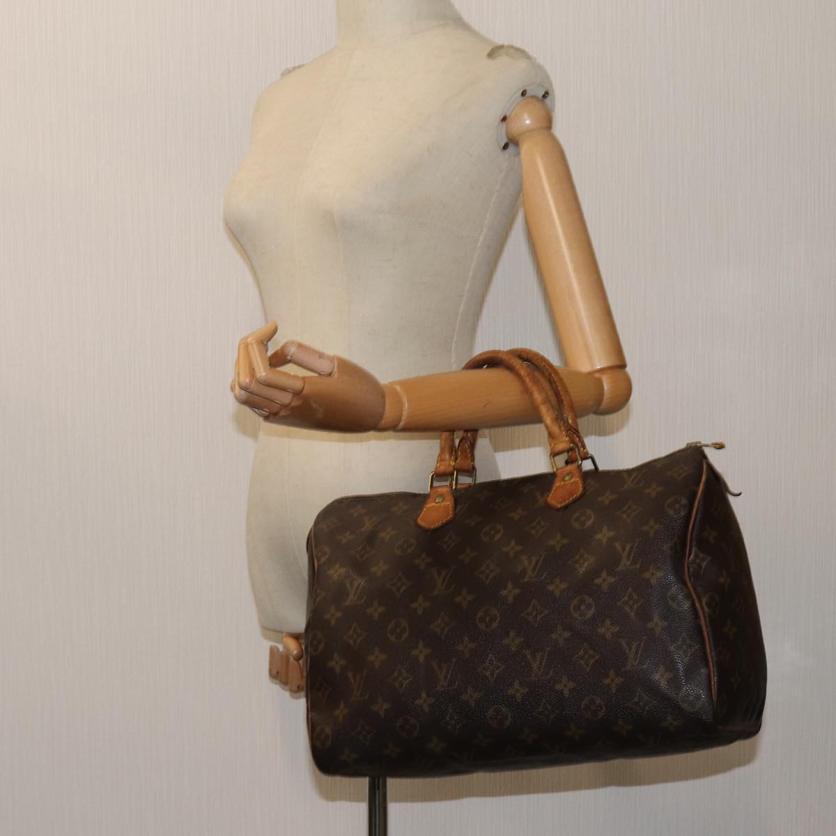 LOUIS VUITTON Monogram Speedy 35 Hand Bag M41524 LV 70968