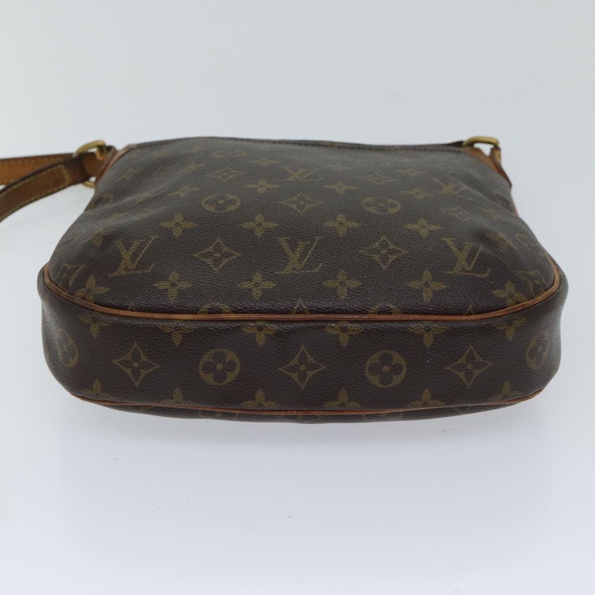 LOUIS VUITTON Monogram Odeon PM Shoulder Bag M56390 LV 70981