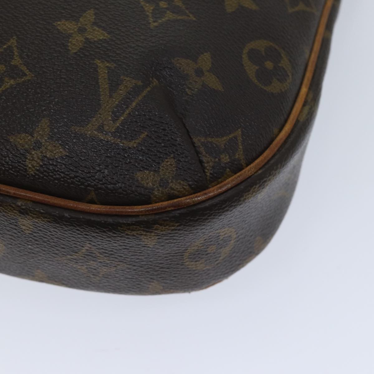 LOUIS VUITTON Monogram Odeon PM Shoulder Bag M56390 LV 70981
