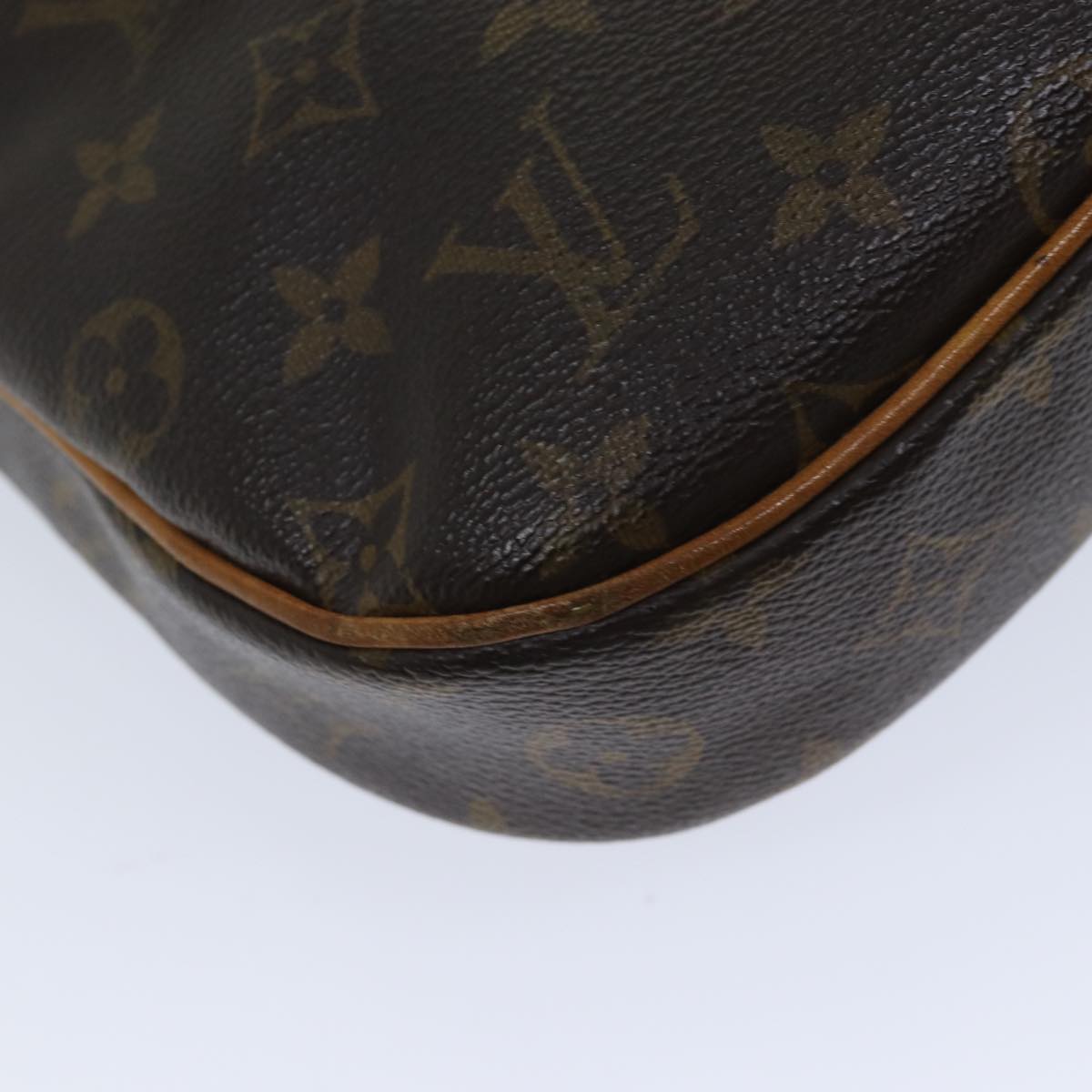 LOUIS VUITTON Monogram Odeon PM Shoulder Bag M56390 LV 70981