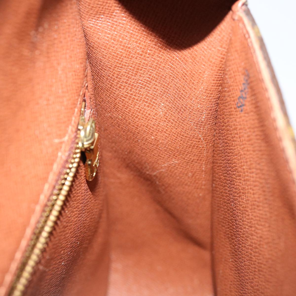 LOUIS VUITTON Monogram Saint Cloud GM Shoulder Bag M51242 LV 71050