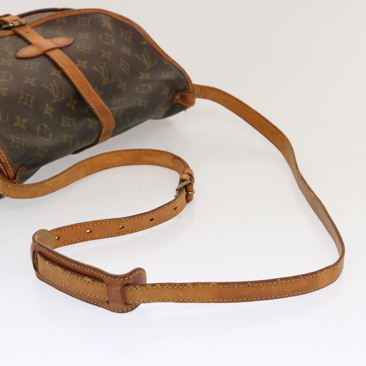 LOUIS VUITTON Monogram Saumur 30 Shoulder Bag M42256 LV 71080