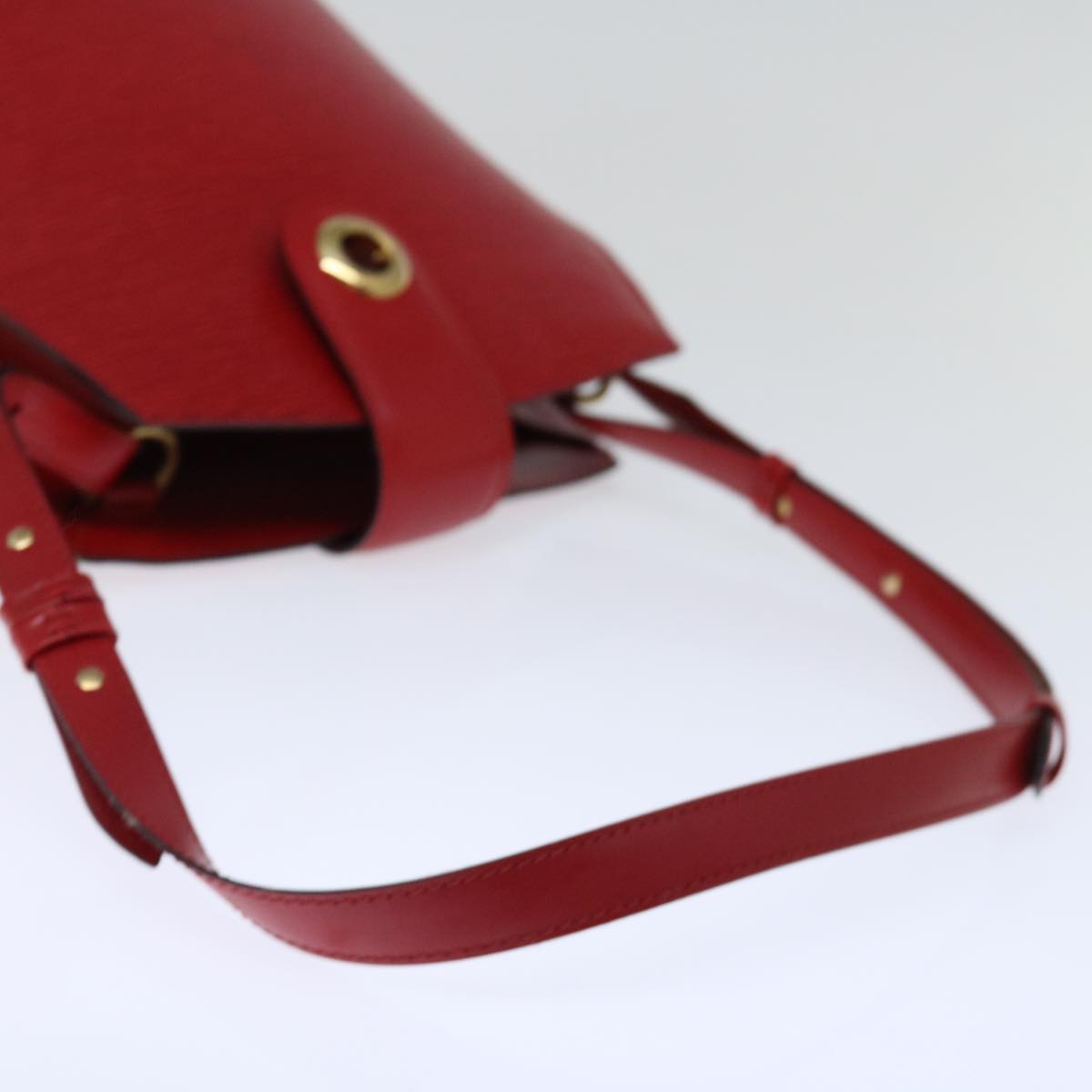 LOUIS VUITTON Epi Cluny Shoulder Bag Red M52257 LV 71082