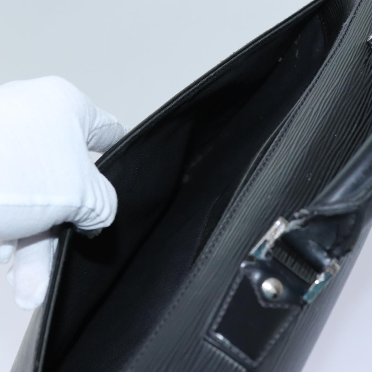 LOUIS VUITTON Epi Robusto 1 Business Bag Black M54532 LV 71088