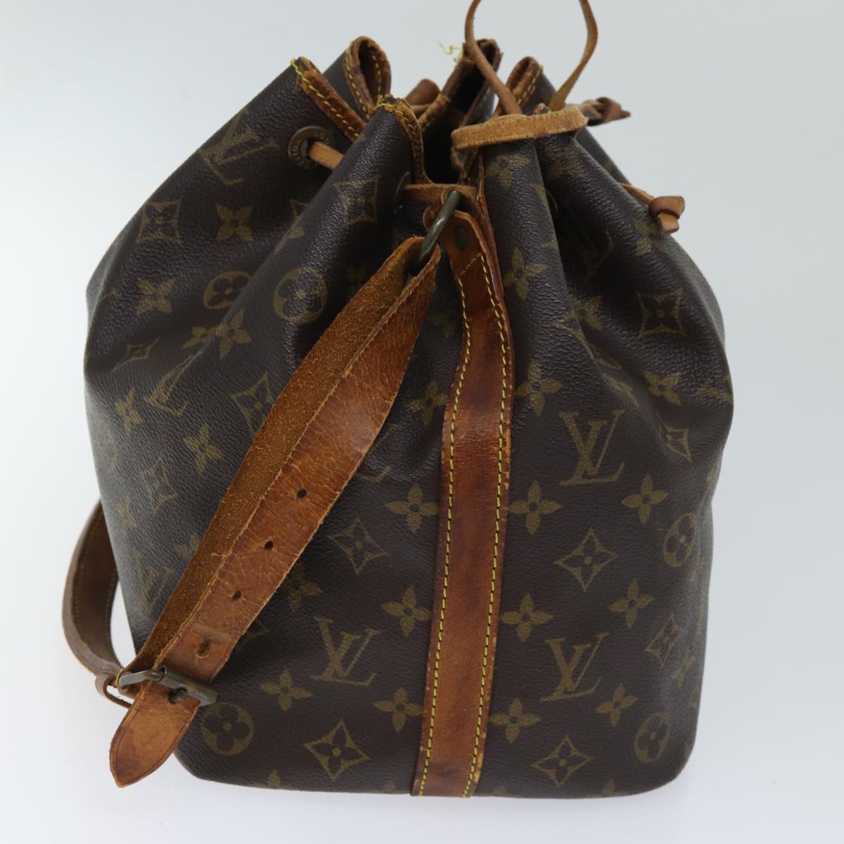 LOUIS VUITTON Monogram Petit Noe Shoulder Bag M42226 LV 71092