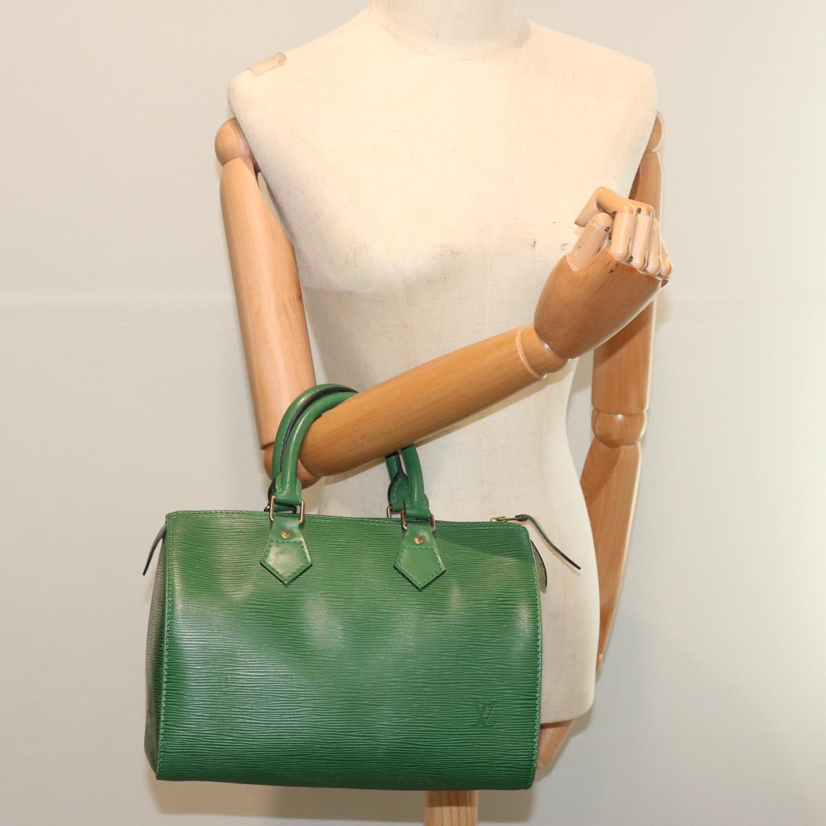 LOUIS VUITTON Epi Speedy 25 Hand Bag Borneo Green M43014 LV 71124