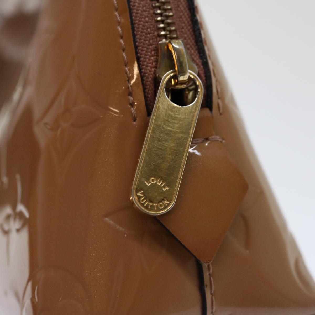 LOUIS VUITTON Monogram Vernis Pochette Pouch Rose Velours M90008 LV 71145