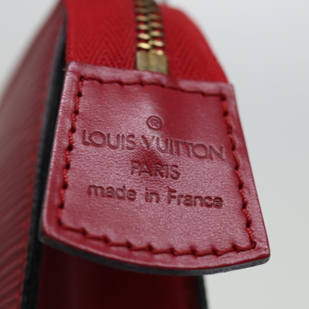 LOUIS VUITTON Epi Poche Toilette 15 Pouch Red LV 71147