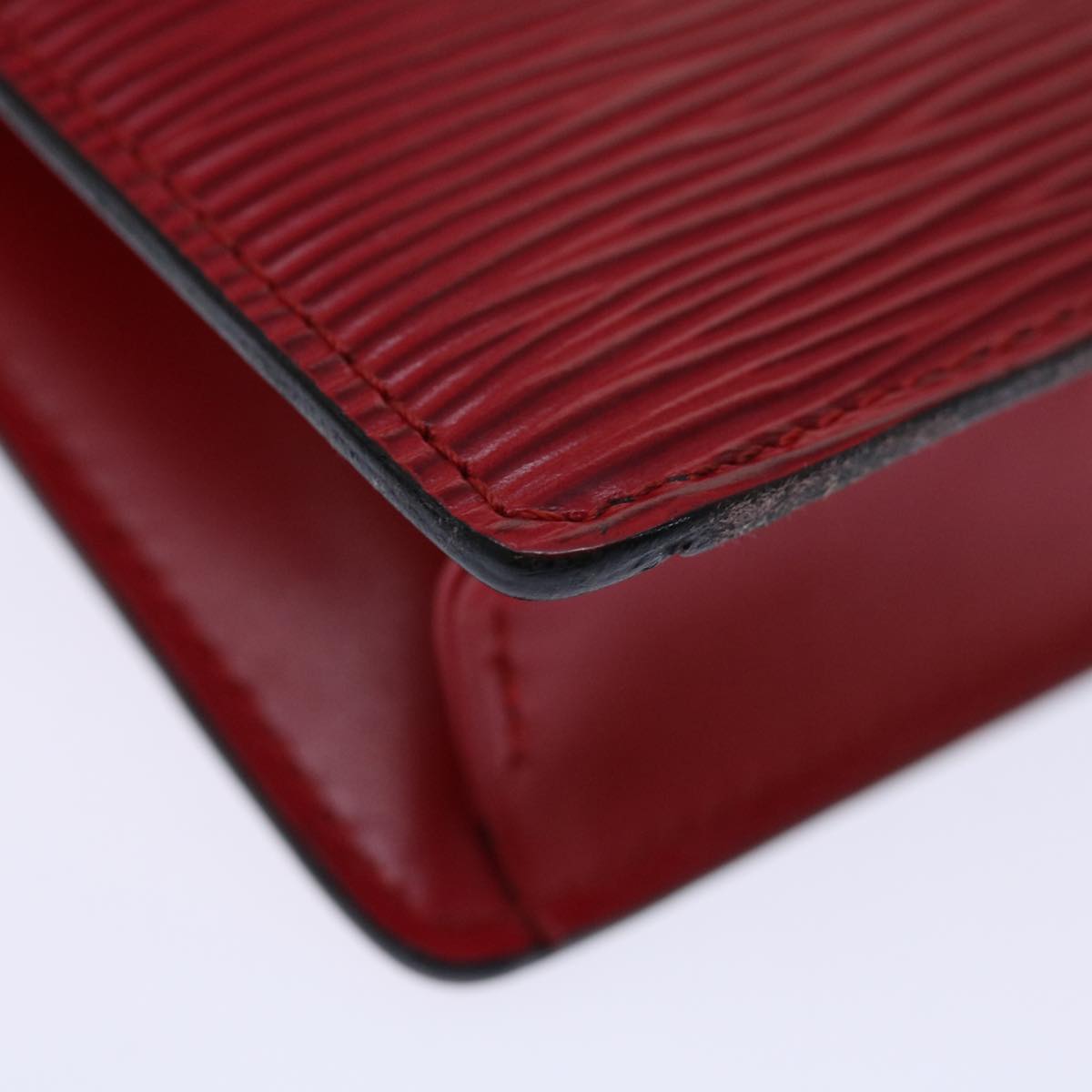 LOUIS VUITTON Epi Poche Toilette 15 Pouch Red LV 71147