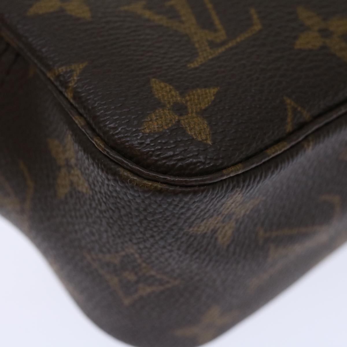 LOUIS VUITTON Monogram Trousse Toilette 23 Clutch Bag M47524 LV 71151
