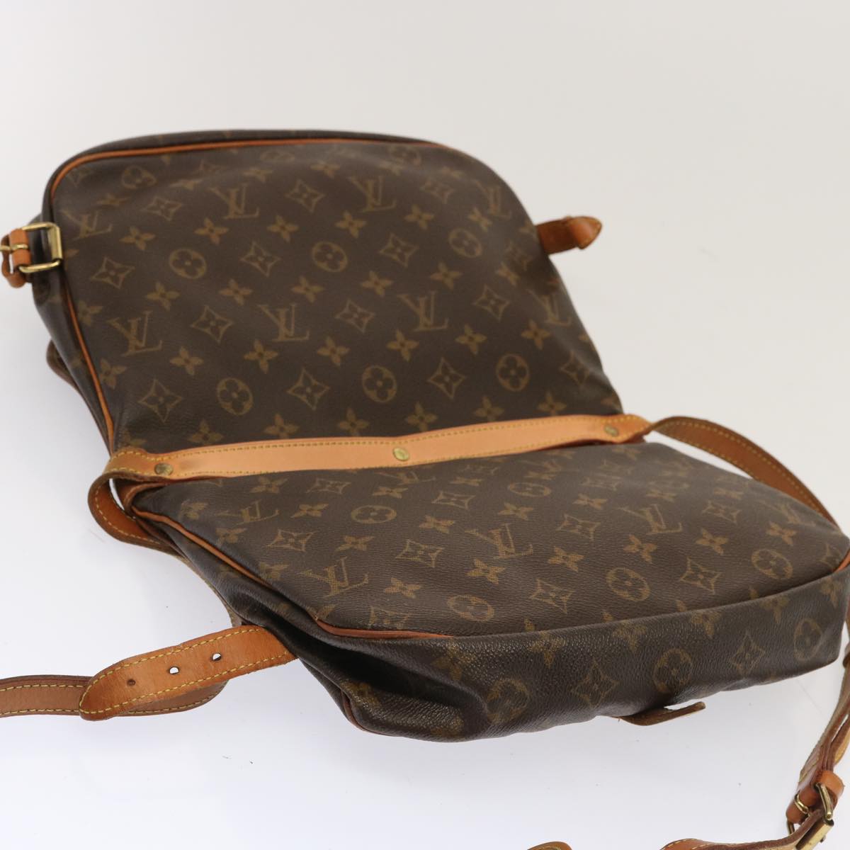 LOUIS VUITTON Monogram Saumur 30 Shoulder Bag M42256 LV 71176