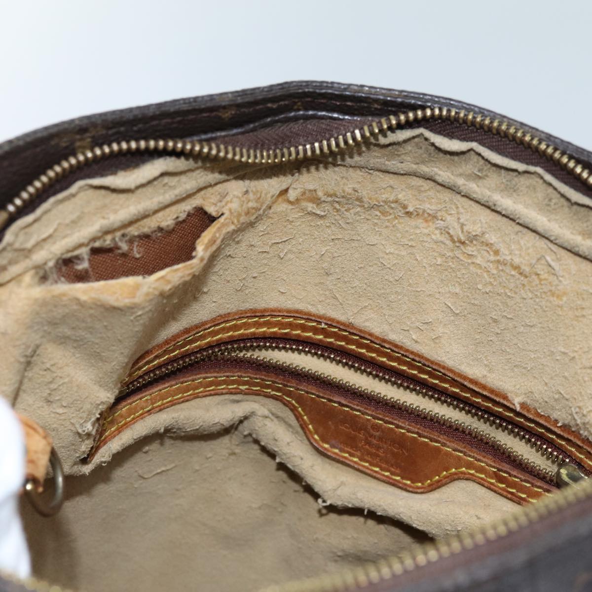 LOUIS VUITTON Monogram Looping GM Shoulder Bag M51145 LV 71177