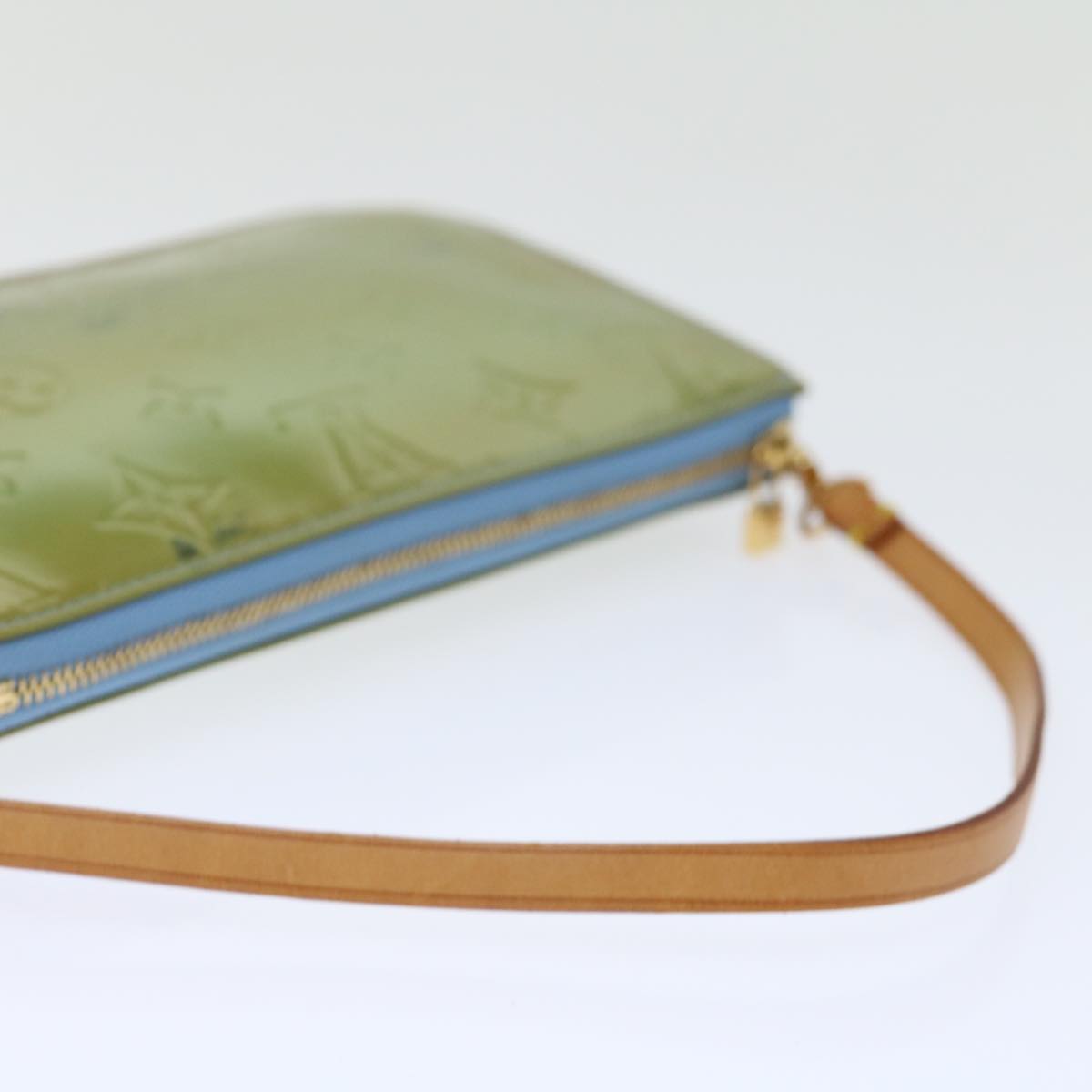 LOUIS VUITTON Monogram Vernis Lexington Pouch Baby Blue M91011 LV 71204