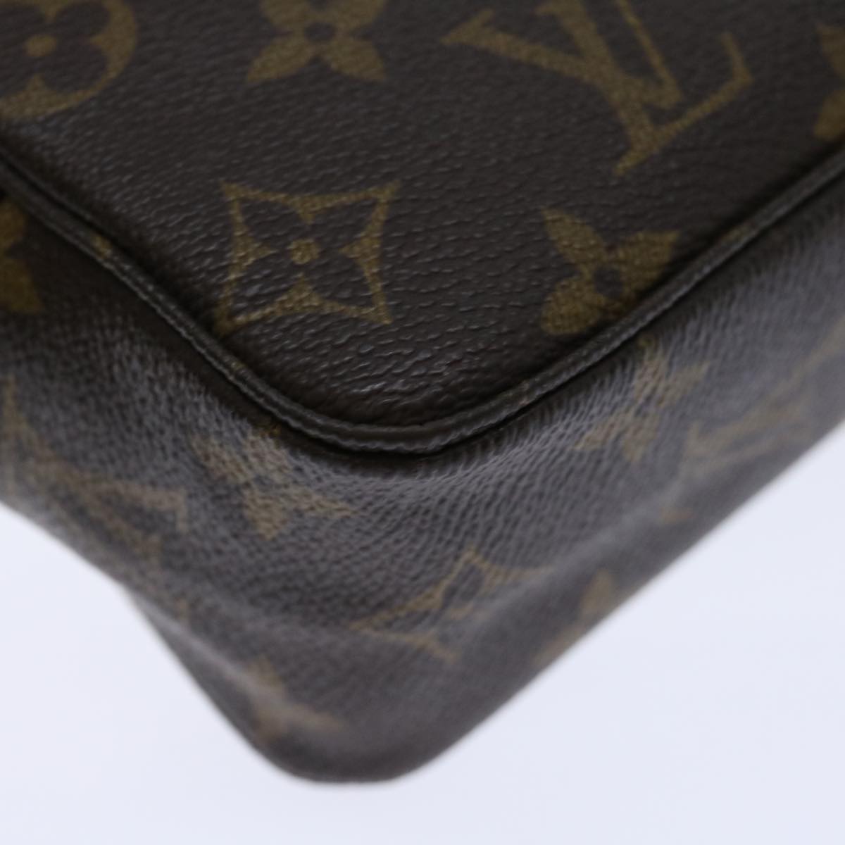 LOUIS VUITTON Monogram Trousse Toilette 18 Pouch M47526 LV 71214