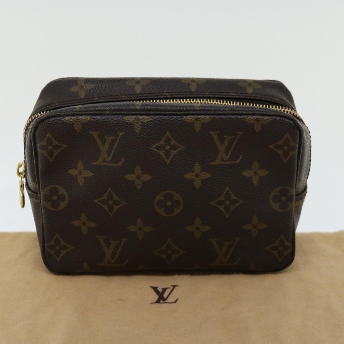 LOUIS VUITTON Monogram Trousse Toilette 18 Pouch M47526 LV 71214