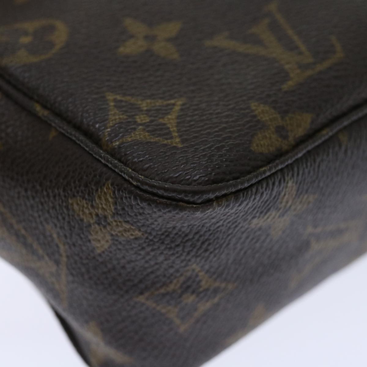 LOUIS VUITTON Monogram Trousse Toilette 18 Pouch M47526 LV 71214