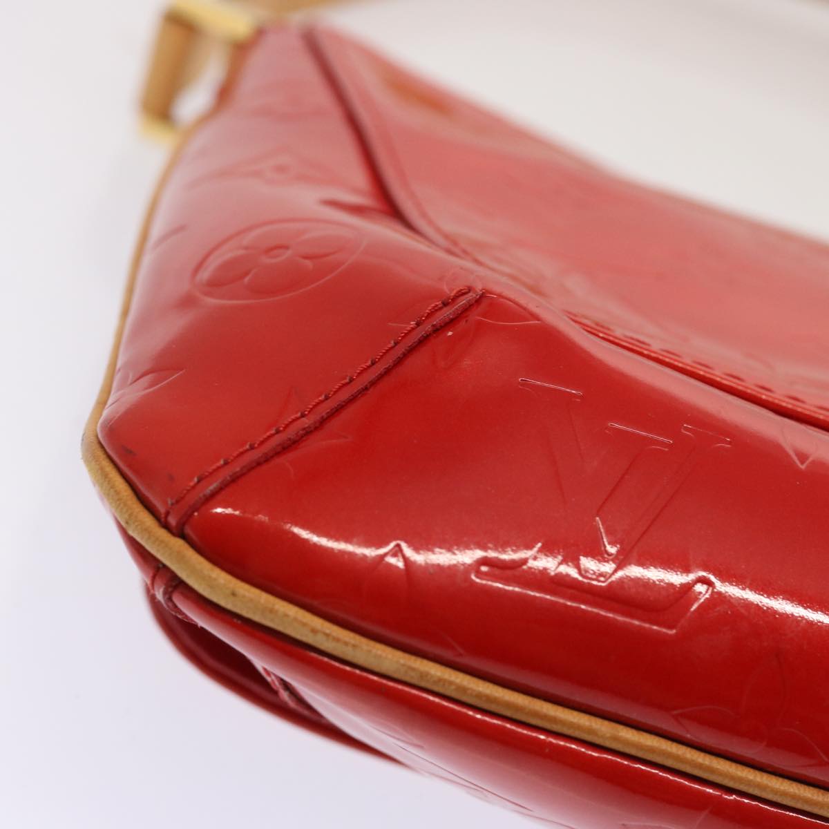 LOUIS VUITTON Monogram Vernis Thompson Street Bag Red M91094 LV 71222