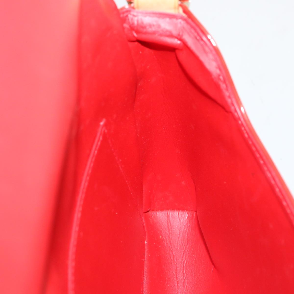 LOUIS VUITTON Monogram Vernis Thompson Street Bag Red M91094 LV 71222