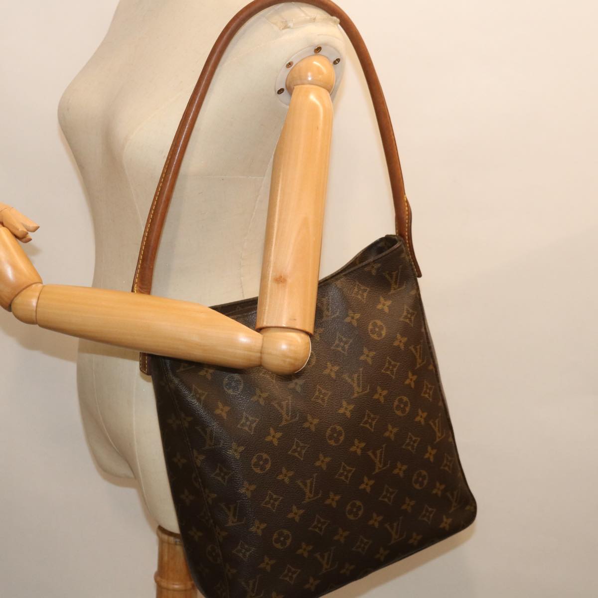 LOUIS VUITTON Monogram Looping GM Shoulder Bag M51145 LV 71242