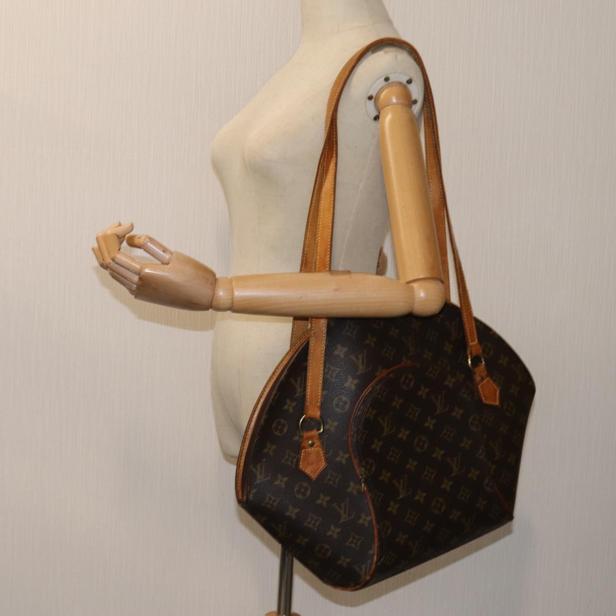 LOUIS VUITTON Monogram Ellipse Shopping Shoulder Bag M51128 LV 71247