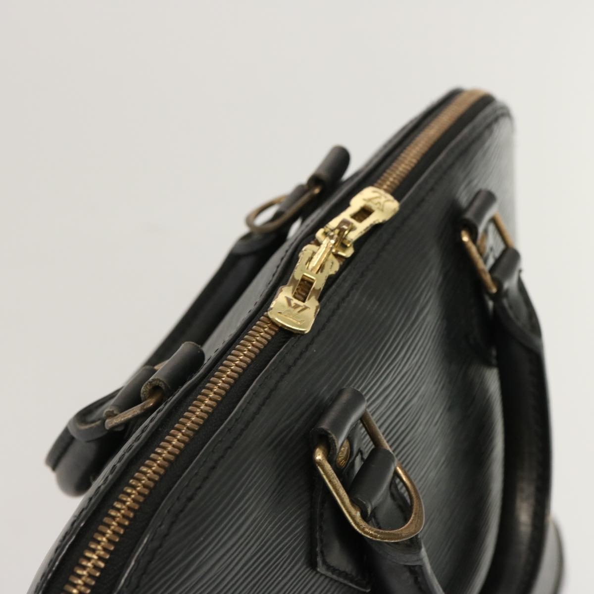 LOUIS VUITTON Epi Alma Hand Bag Black M52142 LV 71276