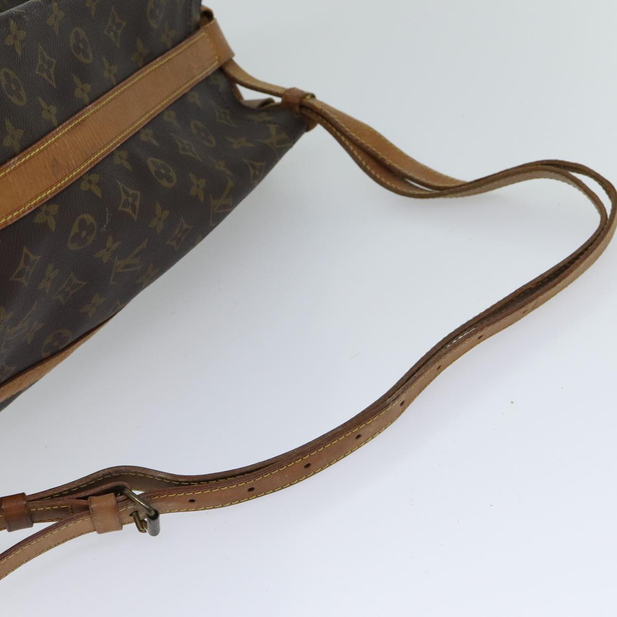 LOUIS VUITTON Monogram Randonnee GM Shoulder Bag M42244 LV 71292