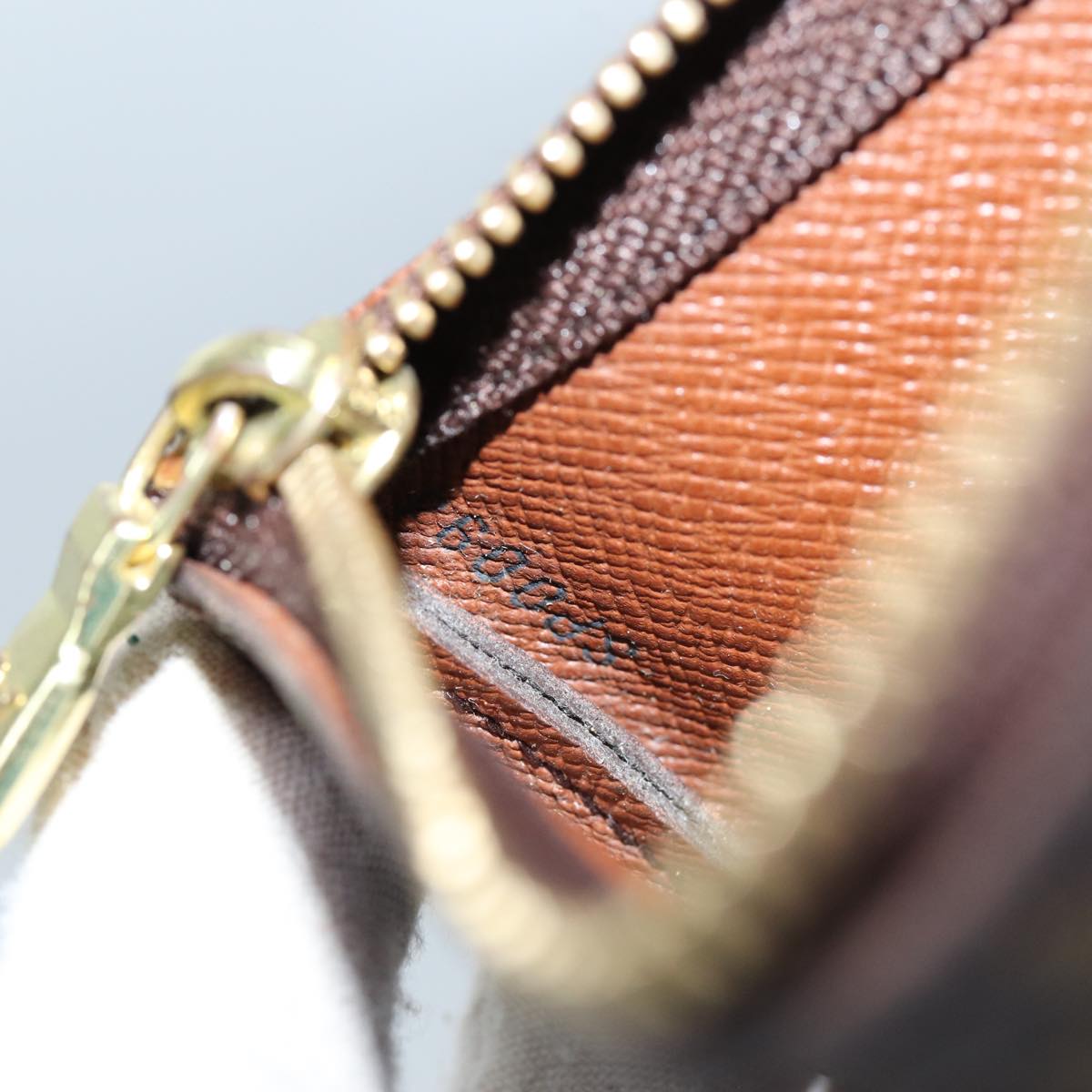 LOUIS VUITTON Monogram Pochette Cles Coin Purse M62650 LV 71357