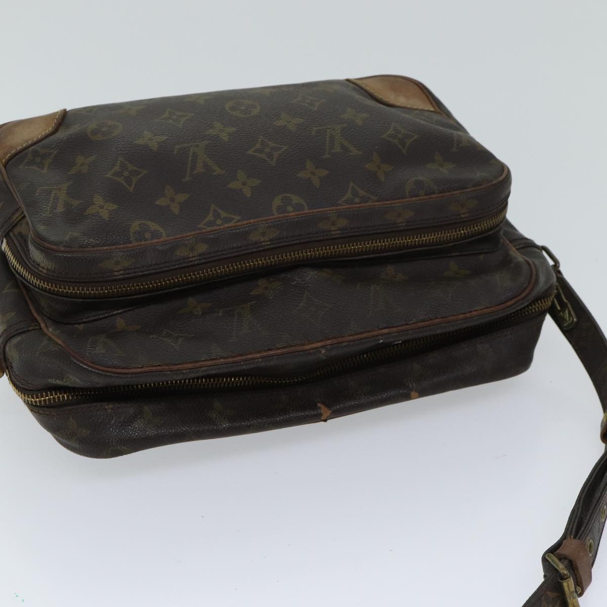 LOUIS VUITTON Monogram Nile Shoulder Bag M45244 LV 71372