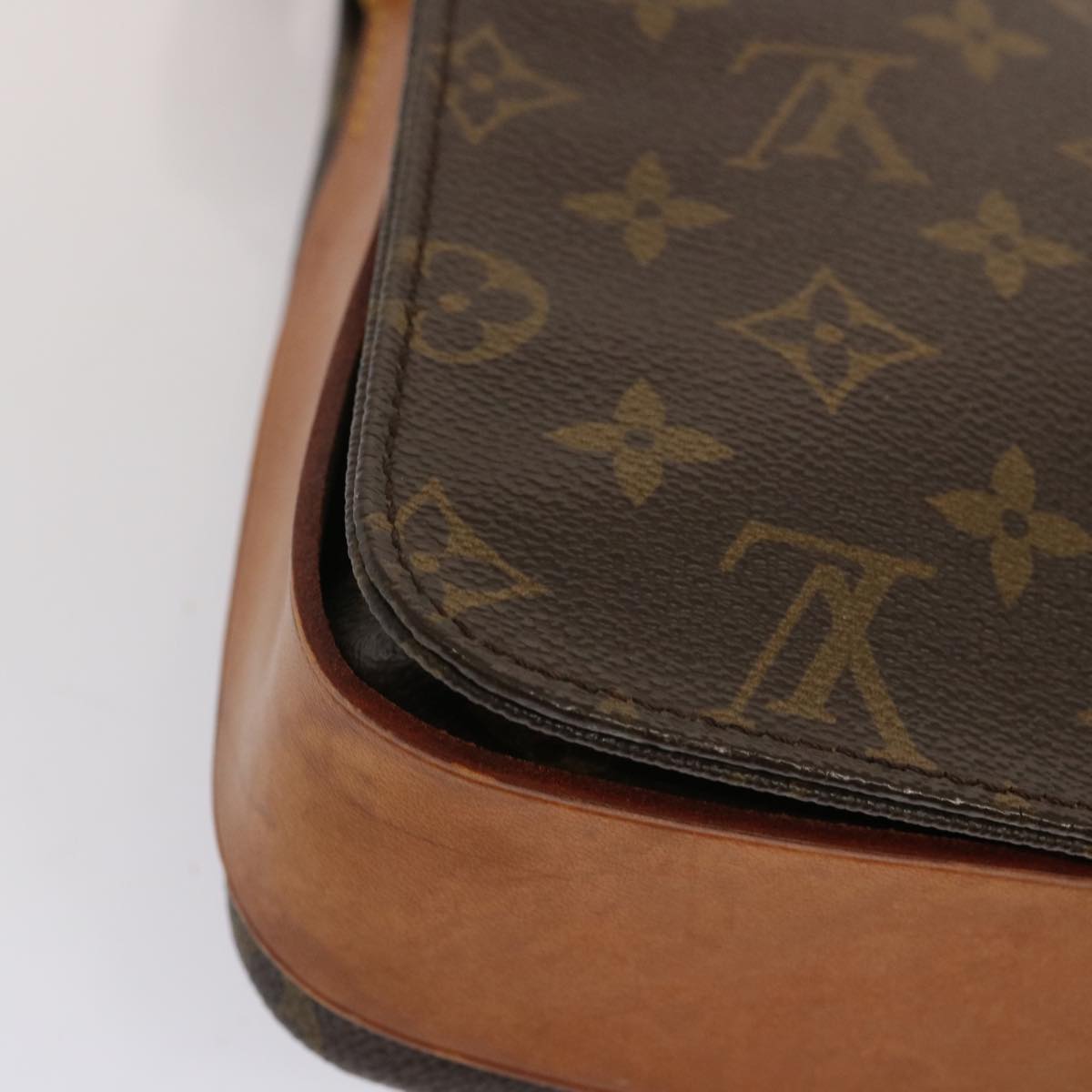 LOUIS VUITTON Monogram Cartouchiere GM Shoulder Bag M51252 LV 71386