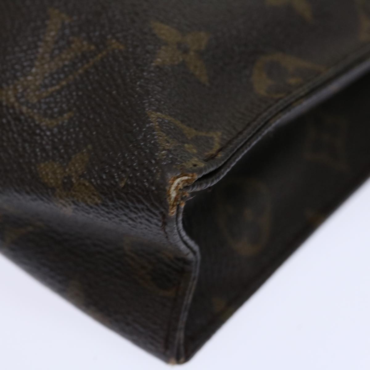 LOUIS VUITTON Monogram Poche Toilette 26 Pouch M47542 LV 71389