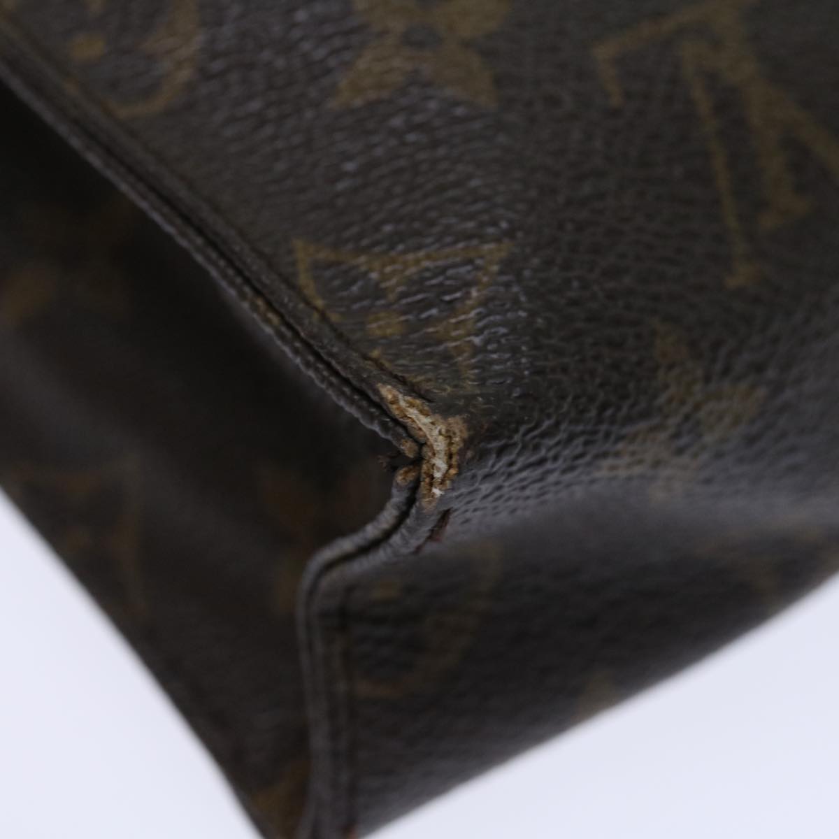 LOUIS VUITTON Monogram Poche Toilette 26 Pouch M47542 LV 71389
