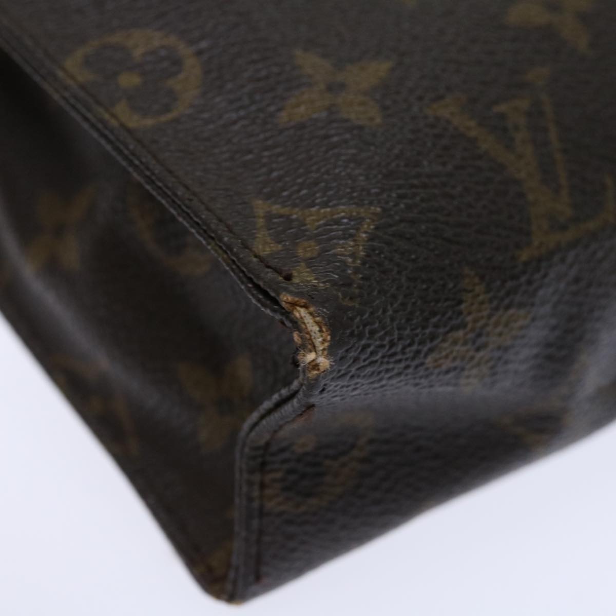 LOUIS VUITTON Monogram Poche Toilette 26 Pouch M47542 LV 71389