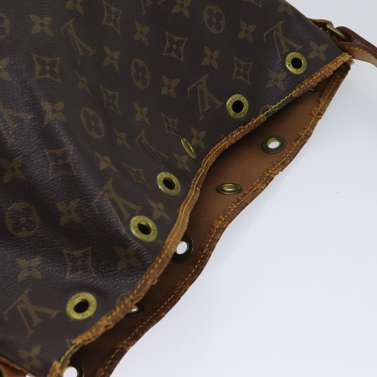 LOUIS VUITTON Monogram Petit Noe Shoulder Bag M42226 LV 71391